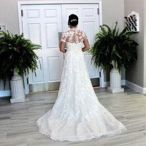 Wedding dress